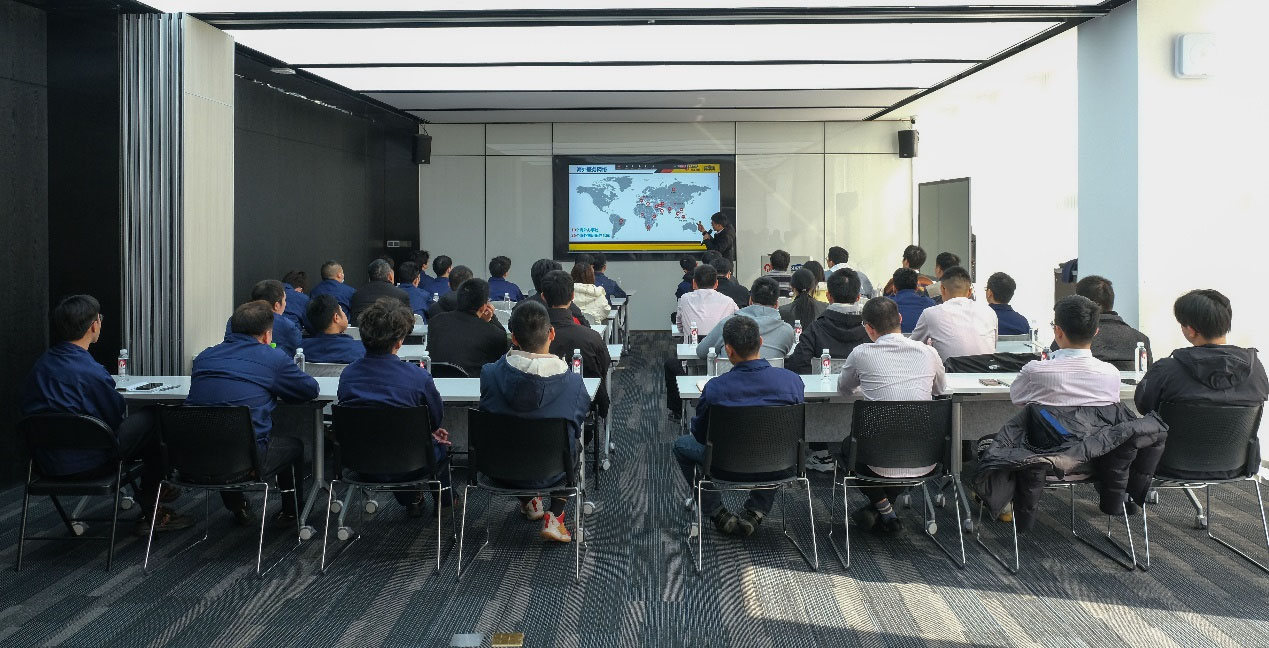 邁向未來 共同成長！泉工股份新員工入職培訓圓滿舉行